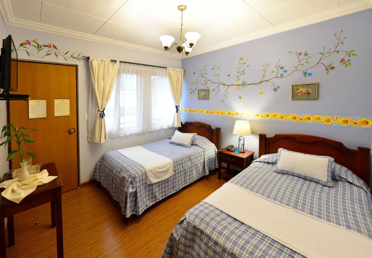Hotel Del Angel 3*